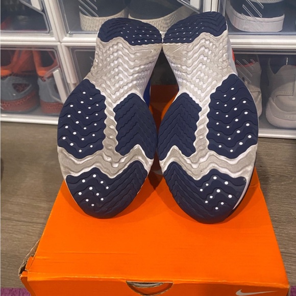 Nike Odyssey React Flyknit size 10.5 - Picture 2 of 2